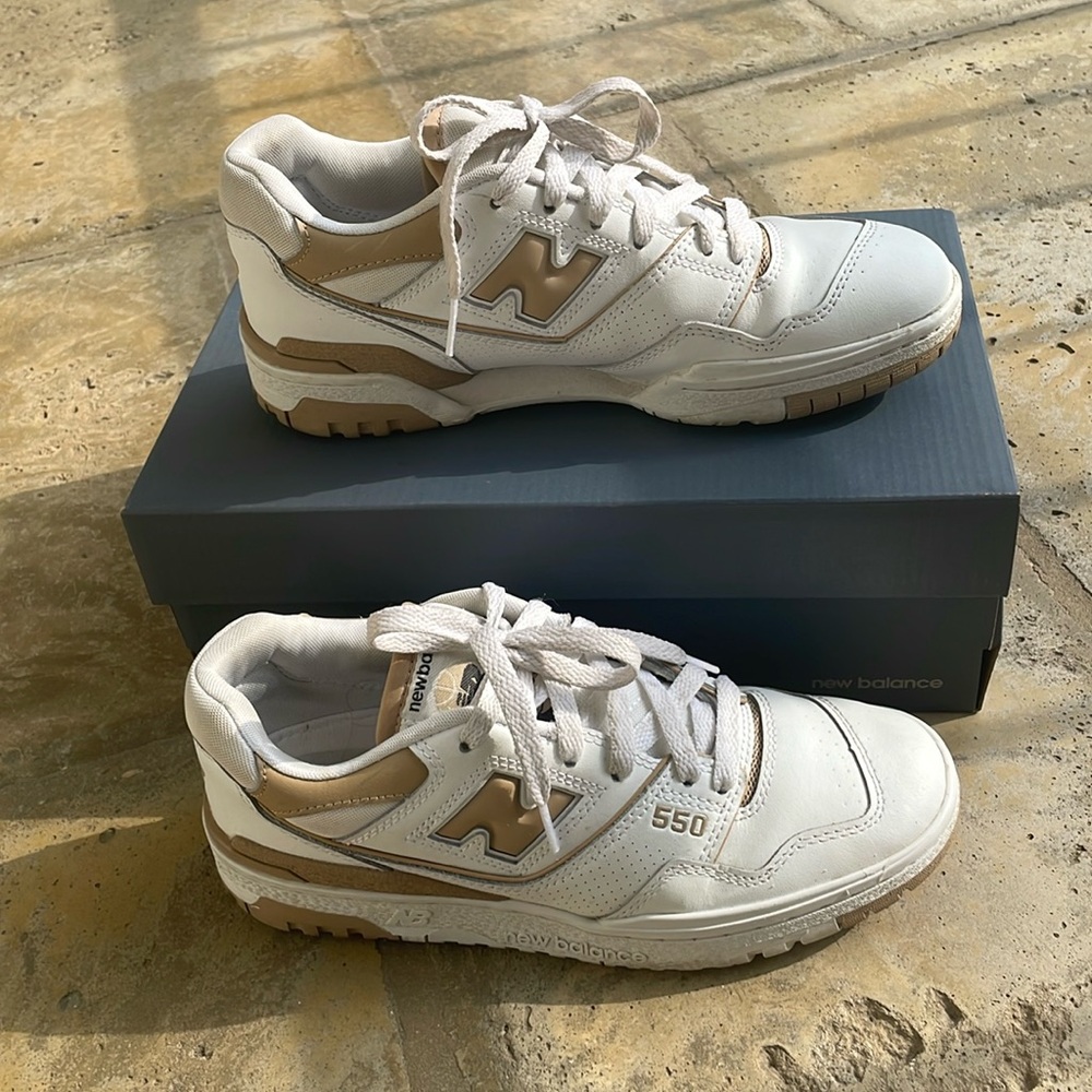 New Balance 550 white beige Women’s 8